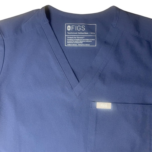 FIGS catarina Women's Navy V-Neck Navy blue Top no side pockets XXS - Picture 4 of 5